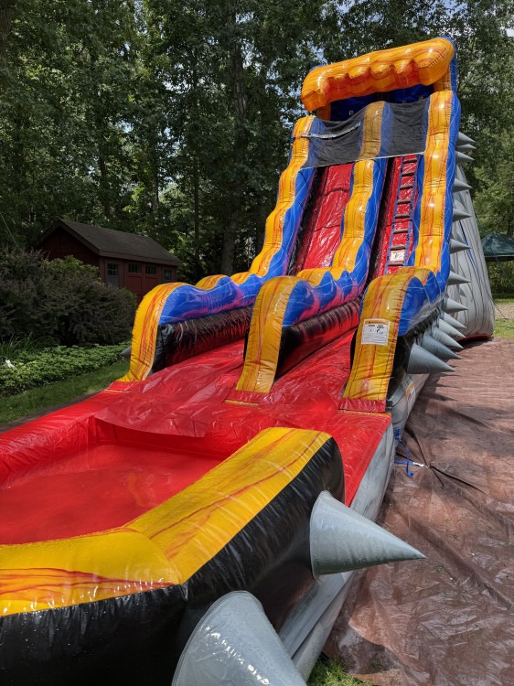 ROCKER 19 FT SLIDE WET OR DRY