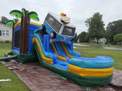 beachcamp5 1750436188 BEACH CAMPER DUAL LANE BOUNCE HOUSE WITH SLIDE WET OR DRY