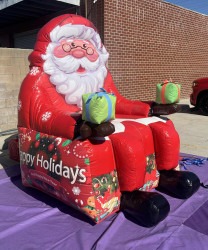 att.3MYeeoGSm5J4pRZcvHFS4MC5VSKaKYioL0BjE6tsr6s 1759778416 SANTA CHAIR